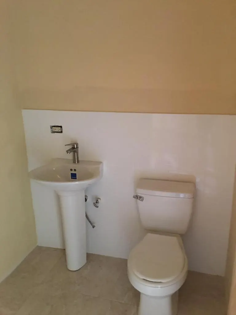 شقة Castle Retreat Carey Park جامايكا